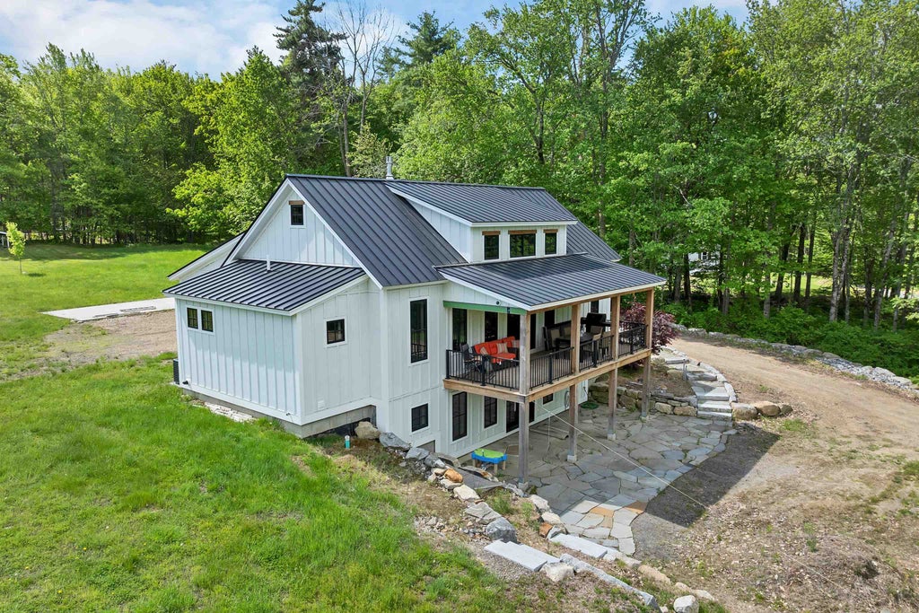 Photo of 31 Powers Road, Meredith, NH 03253 (MLS # 5092226)