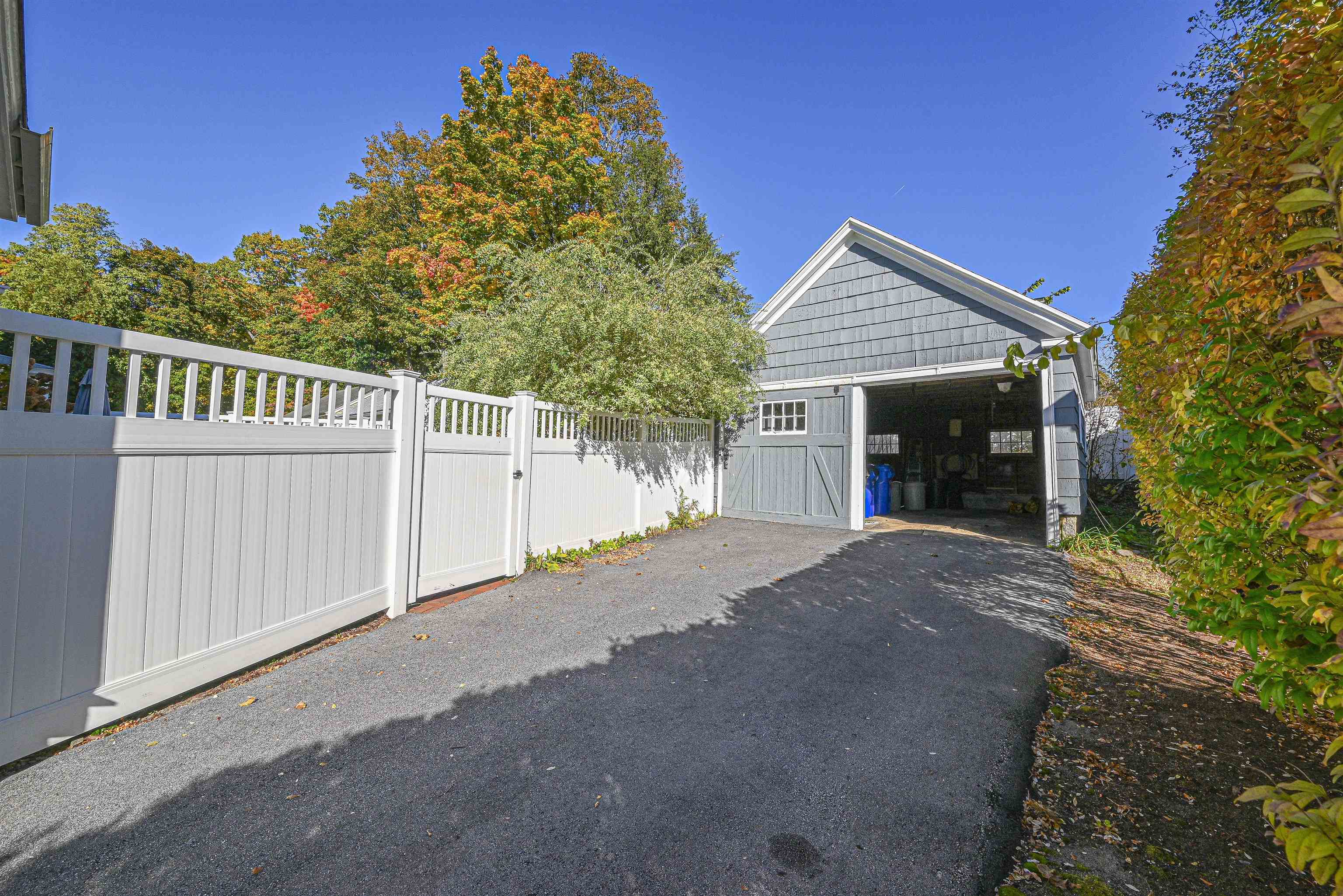 279 N Bay Street