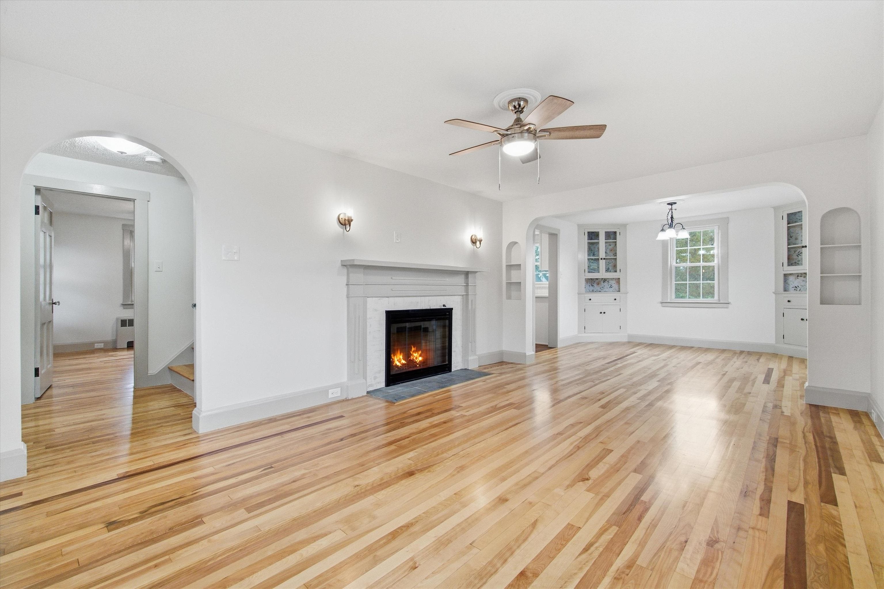 112 Mammoth Road