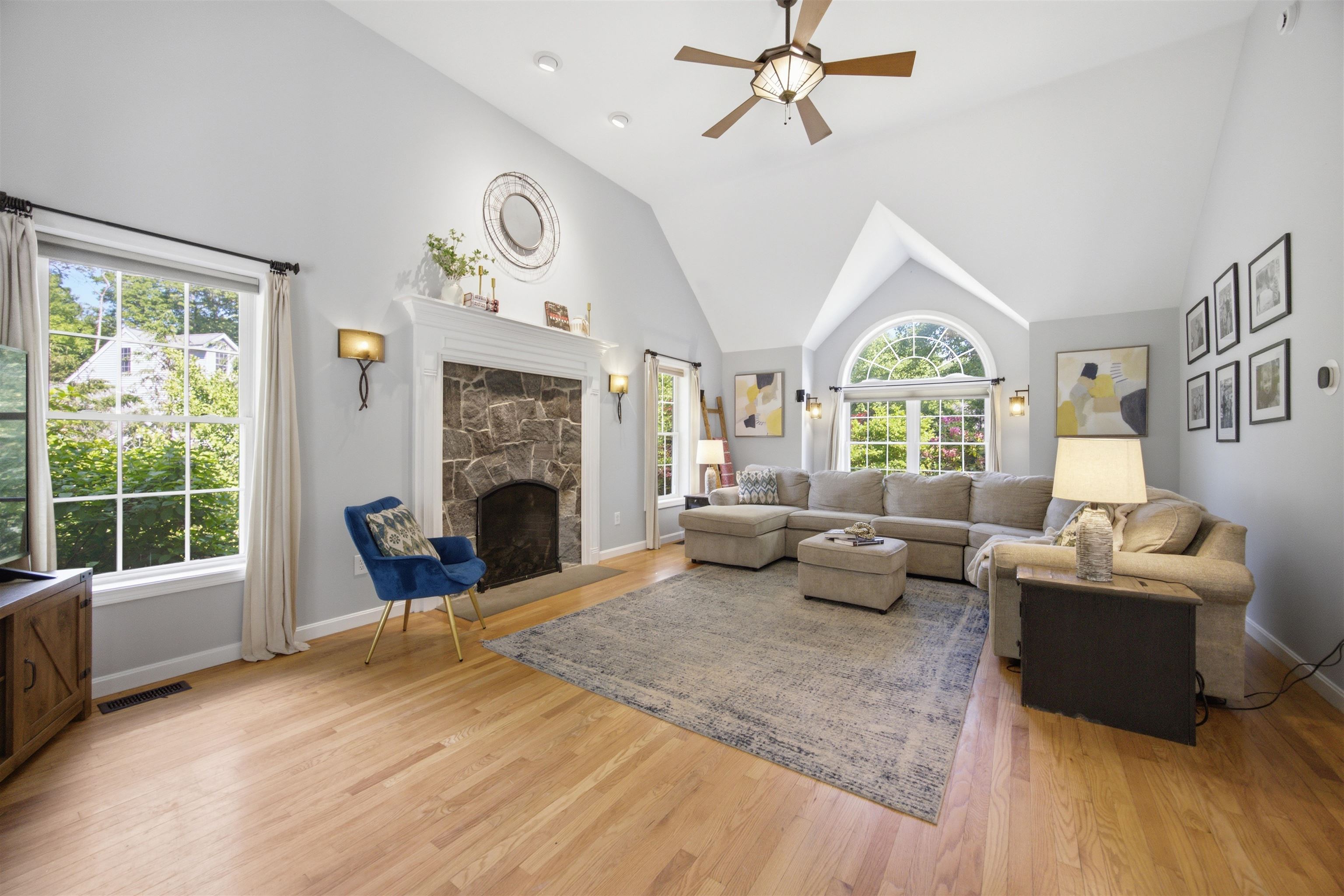 8 Evergreen Drive