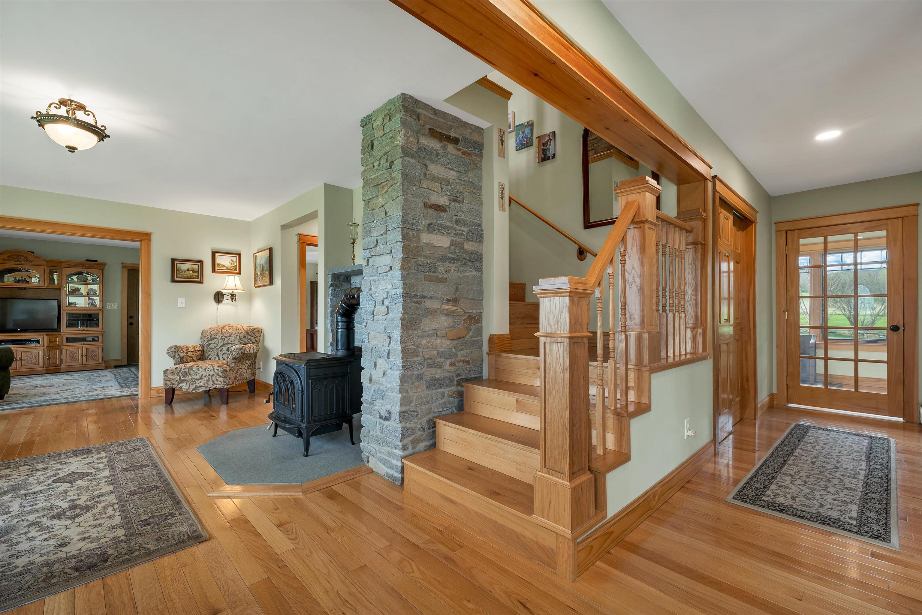 800 West Bath Road