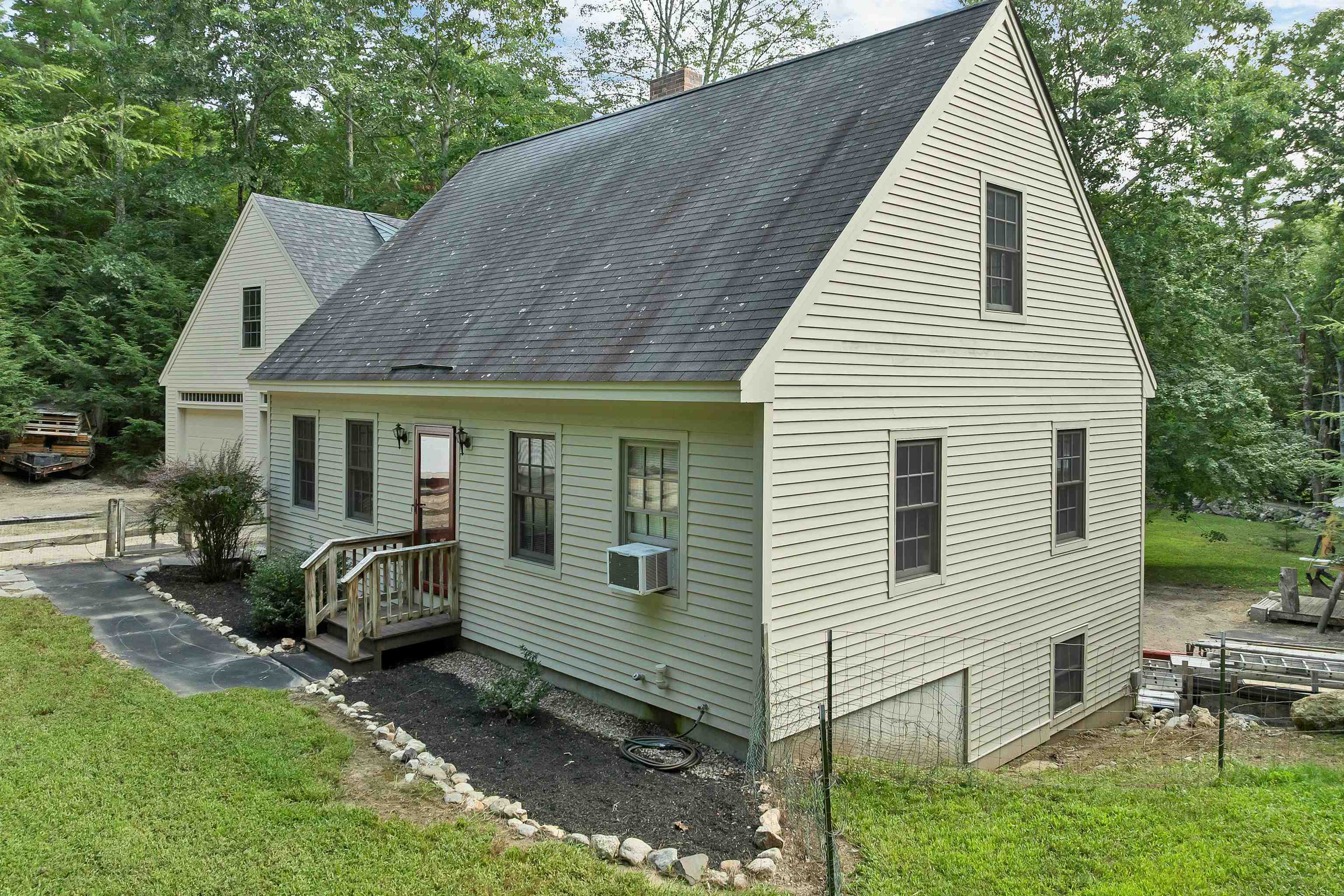 26 Country View Drive