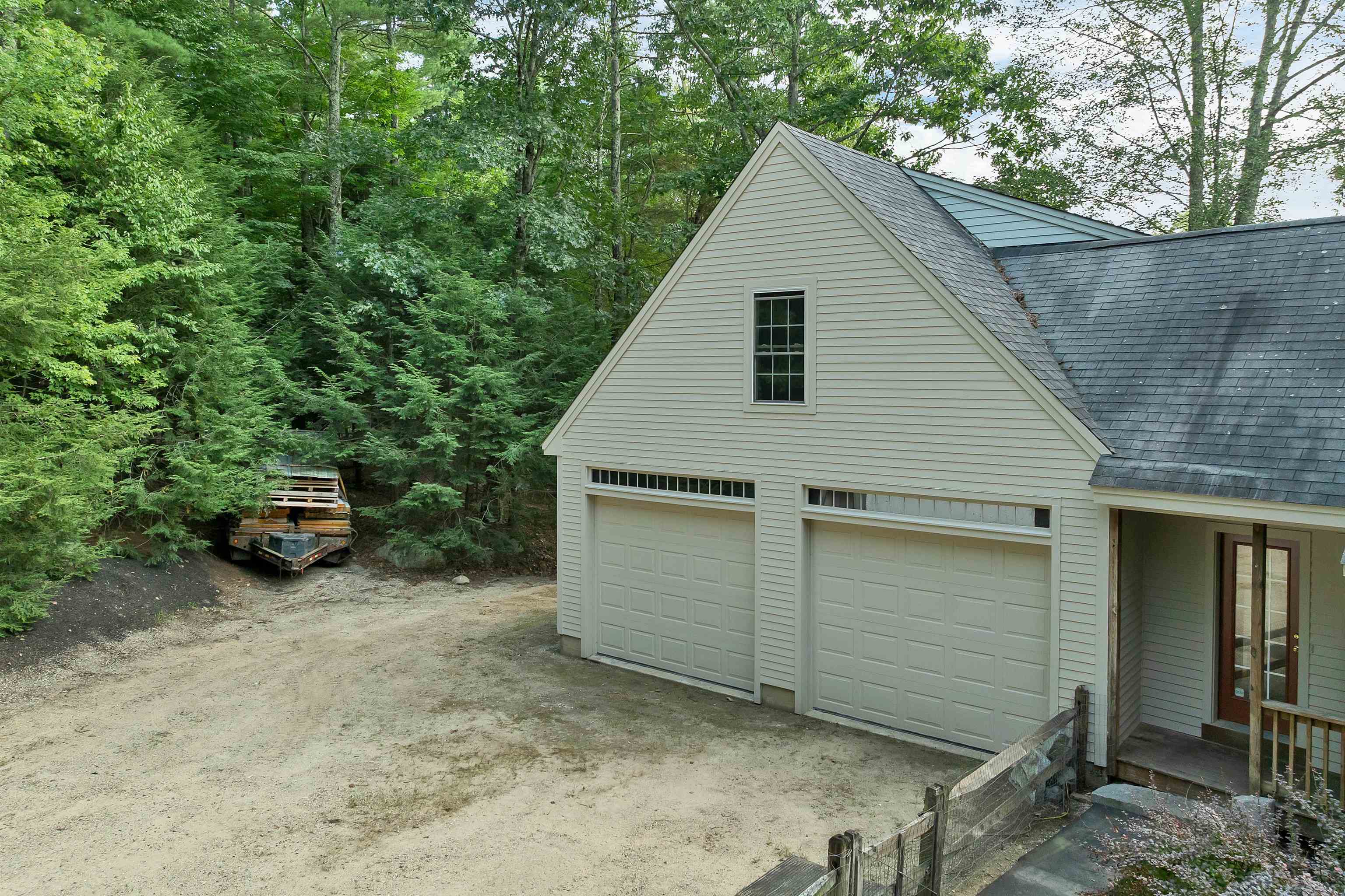 26 Country View Drive