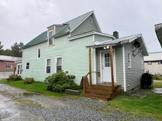 153 Railroad Street