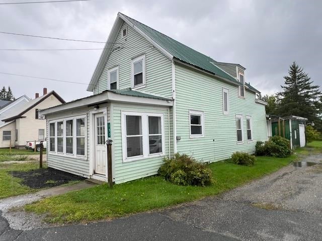 153 Railroad Street