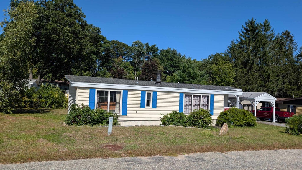 Photo of 70 Rachael Circle, Goffstown, NH 03045 (MLS # 5109800)