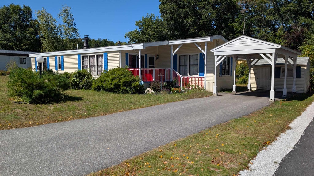 Photo of 70 Rachael Circle, Goffstown, NH 03045 (MLS # 5109800)