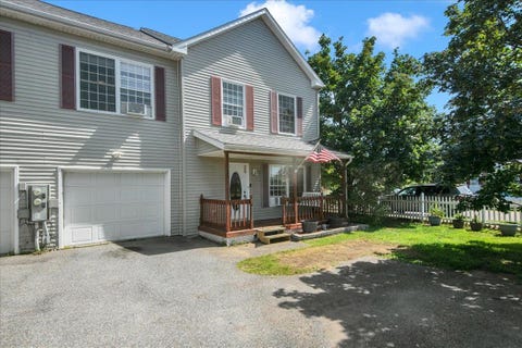 Photo of 38 Middle Road, Milton, VT 05468 (MLS # 5106533)