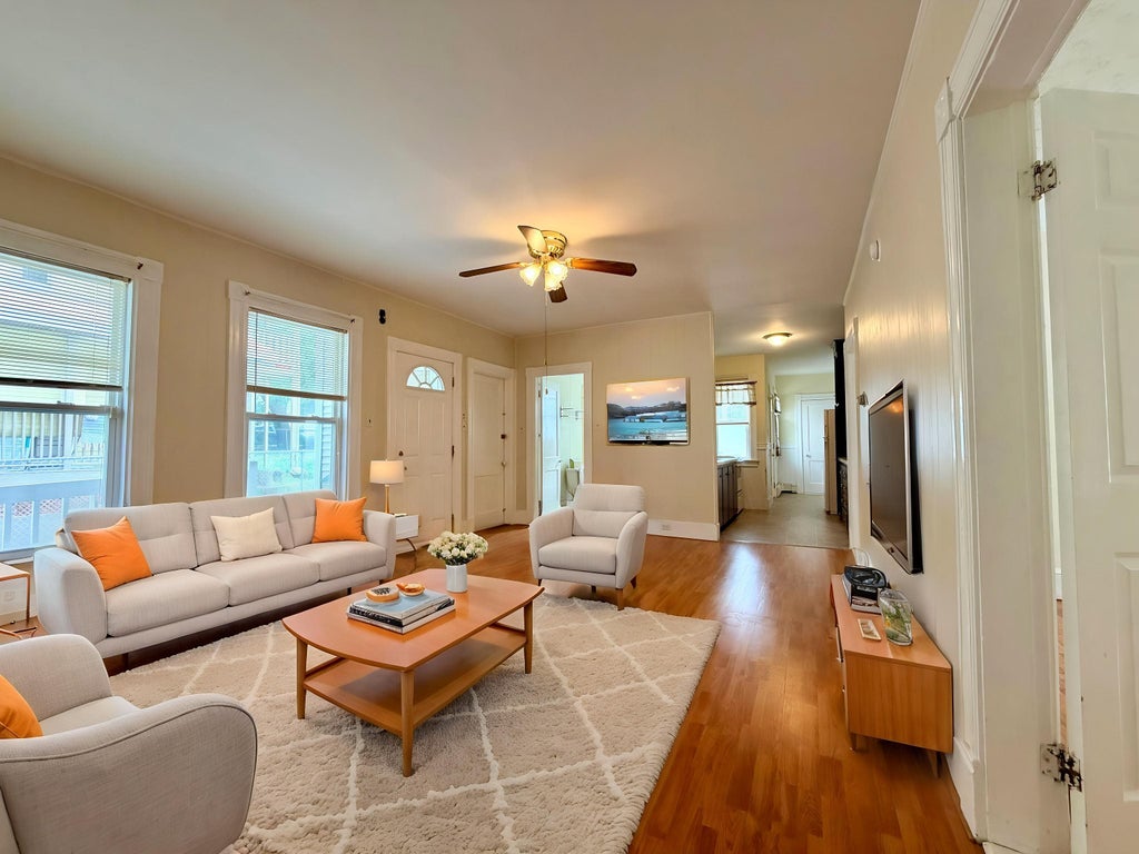 Photo of 603 Silver Street #1R, Manchester, NH 03103 (MLS # 5105371)