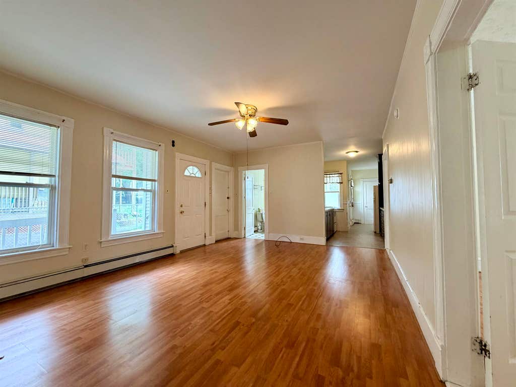Photo of 603 Silver Street #1R, Manchester, NH 03103 (MLS # 5105371)