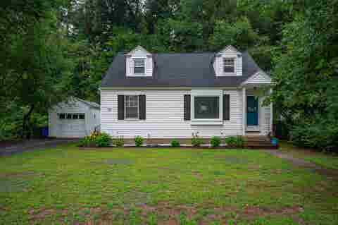 Photo of 88 Newgate Circle, Manchester, NH 03102 (MLS # 5100199)