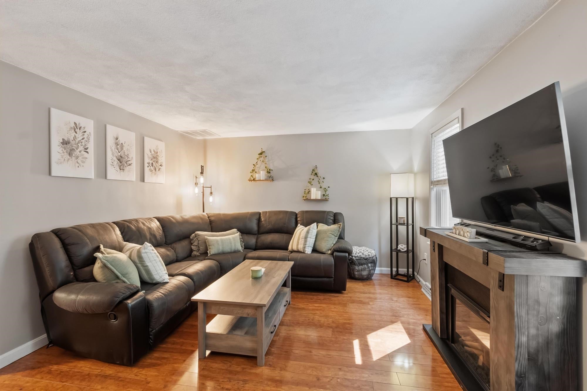 233 Oak Ridge Road 14