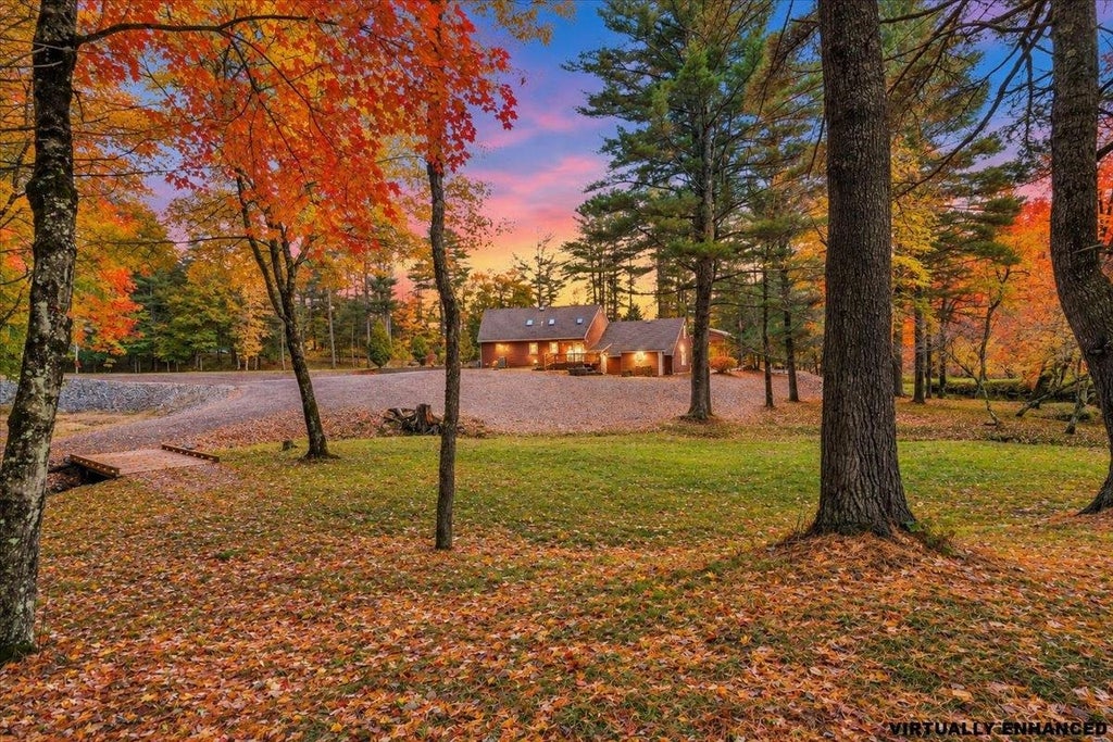 Photo of 7135 Currier Road, Loudon, NH 03307 (MLS # 5115172)