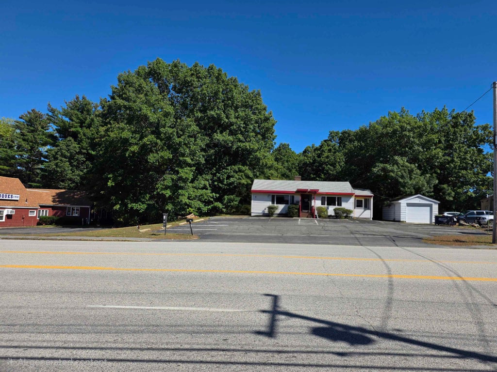 Photo of 19 Plaistow Road, Plaistow, NH 03865 (MLS # 5109982)