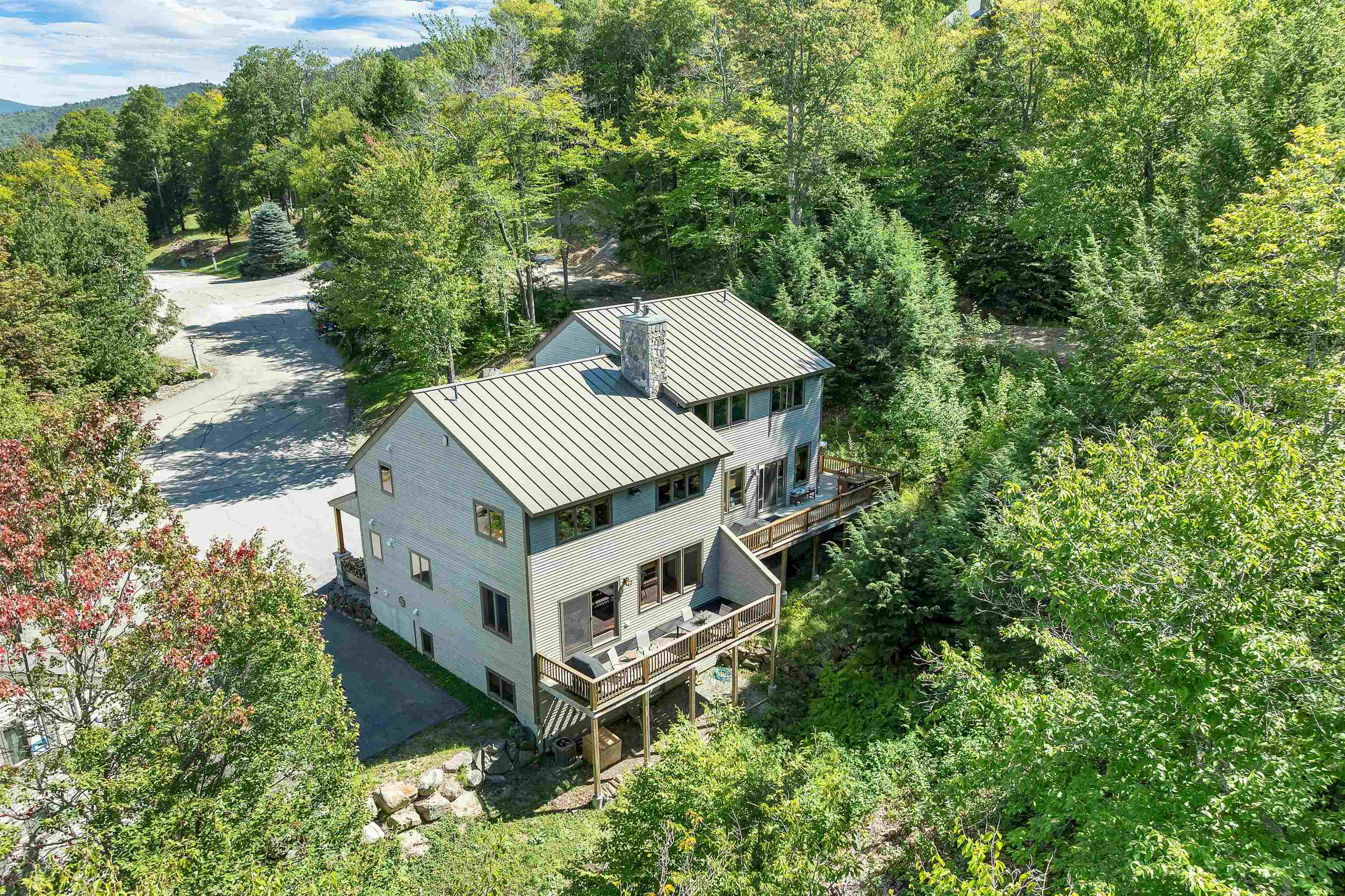 31 Ammonoosuc Drive