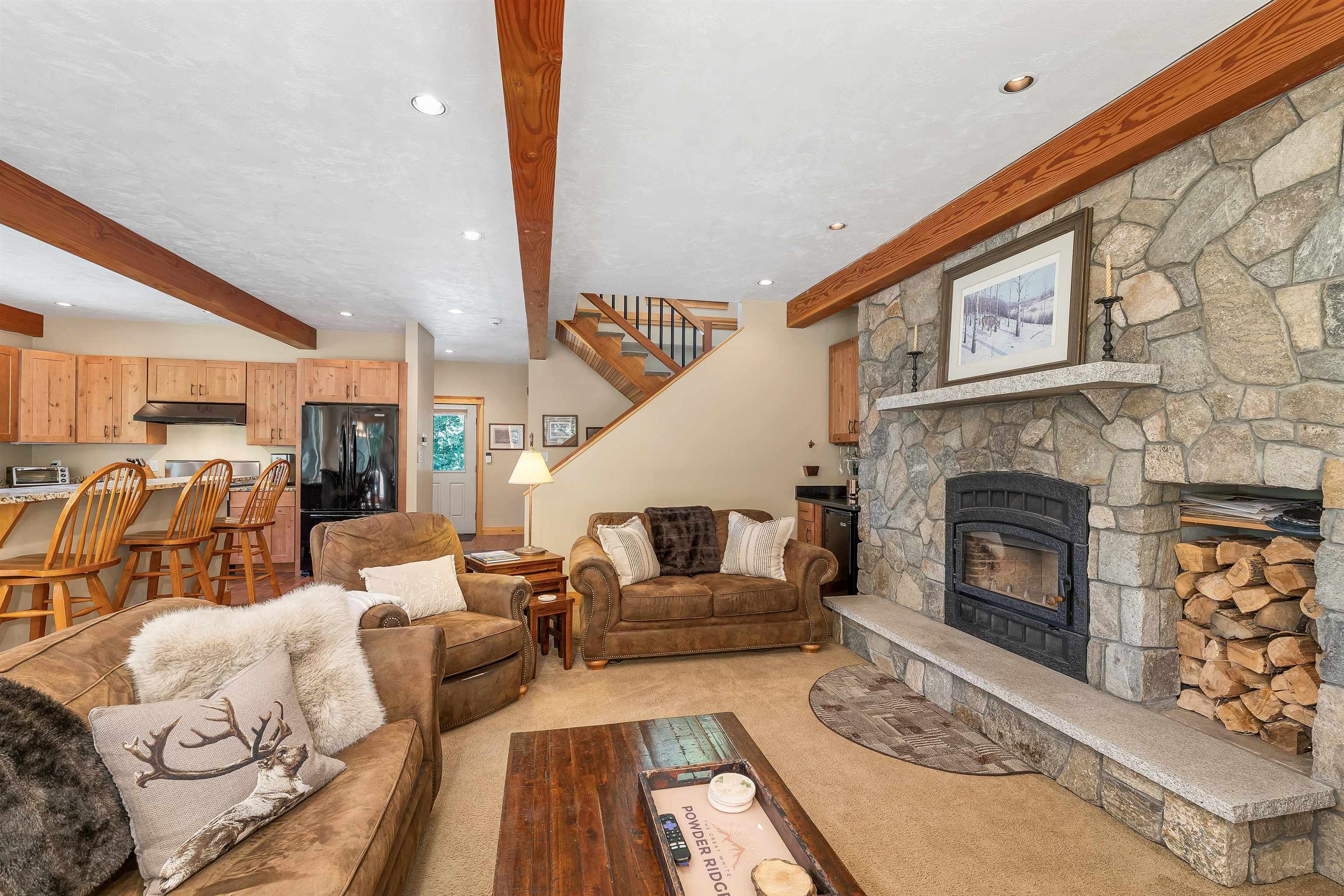 31 Ammonoosuc Drive