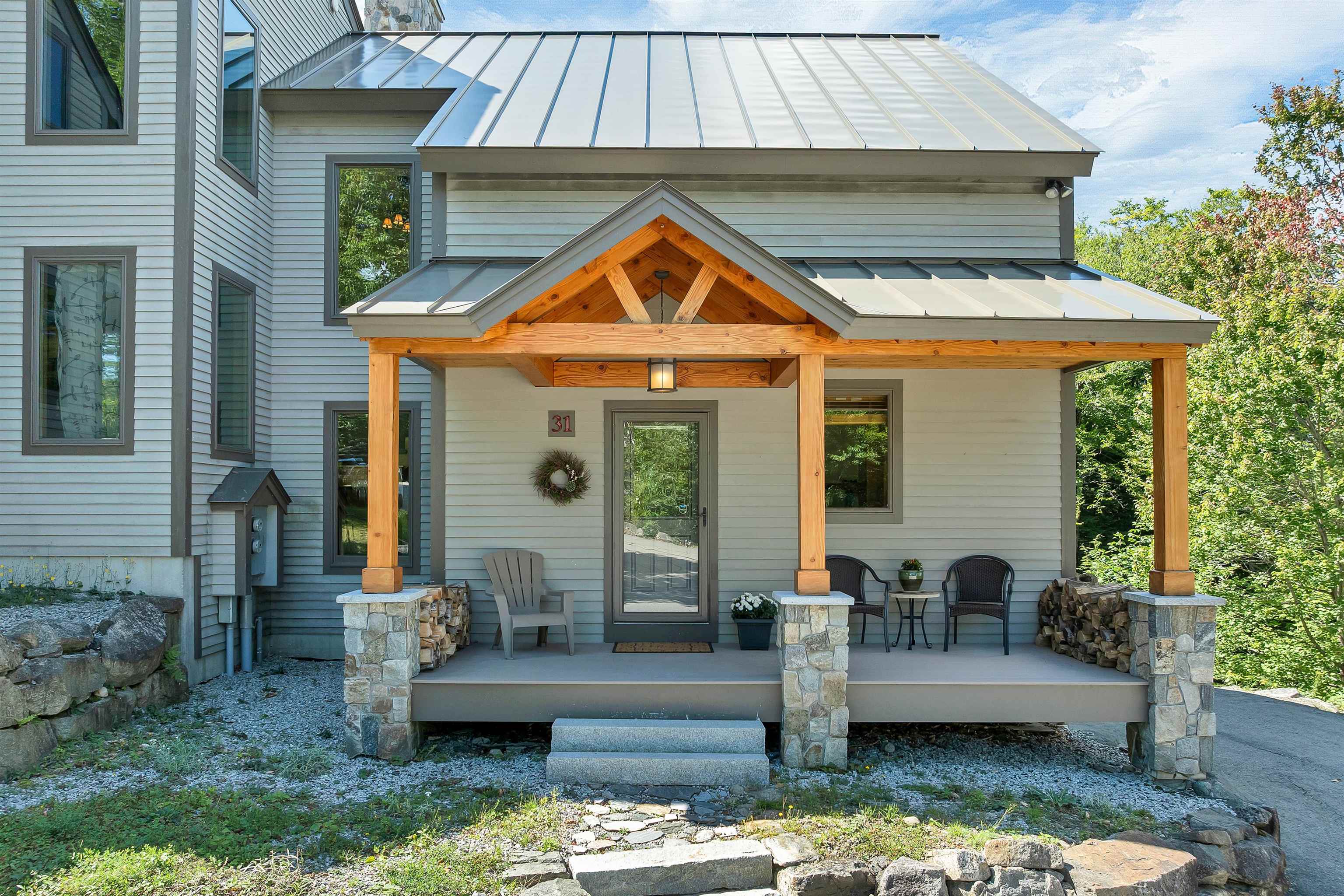 31 Ammonoosuc Drive