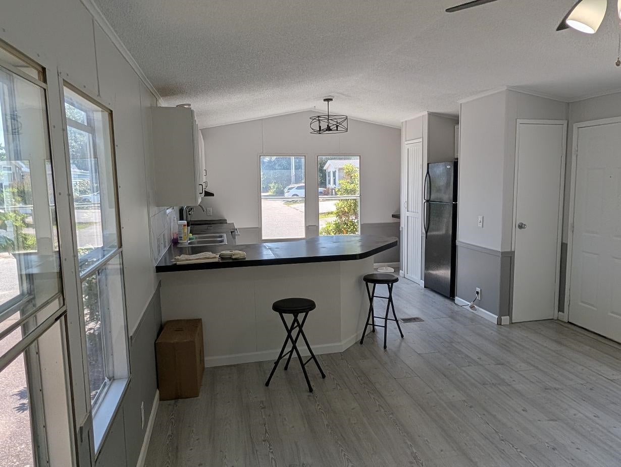 5 TUNA Terrace