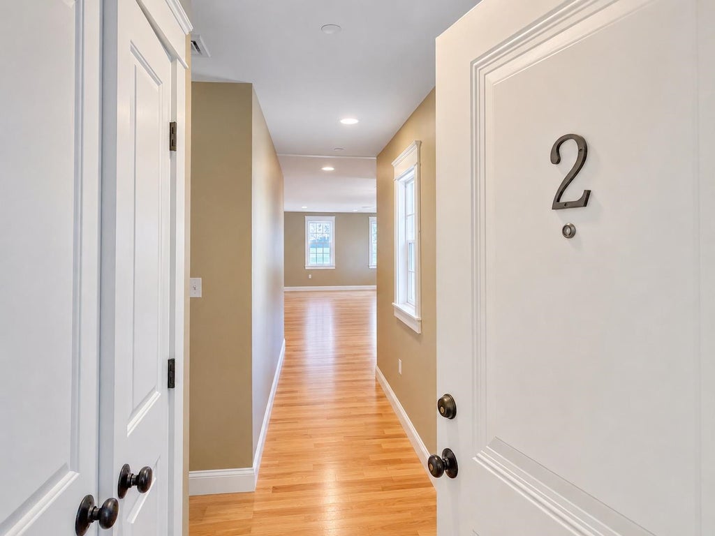 Photo of 198 Islington Street #2, Portsmouth, NH 03801 (MLS # 5108037)