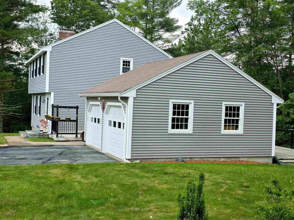 Photo of 9 Trowbridge Drive, Merrimack, NH 03054 (MLS # 5091413)