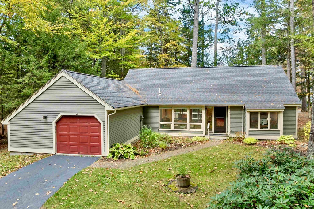 Photo of 36 Point Breeze Road, Wolfeboro, NH 03894 (MLS # 5114007)