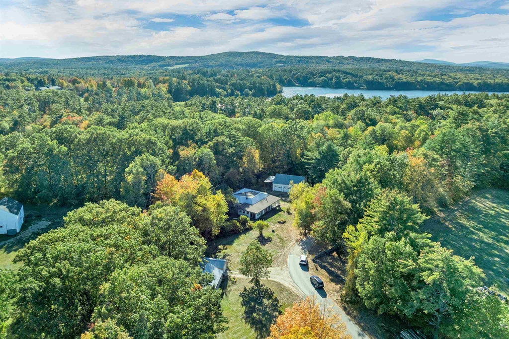 Photo of 27 Ames Road, Moultonborough, NH 03254 (MLS # 5113840)