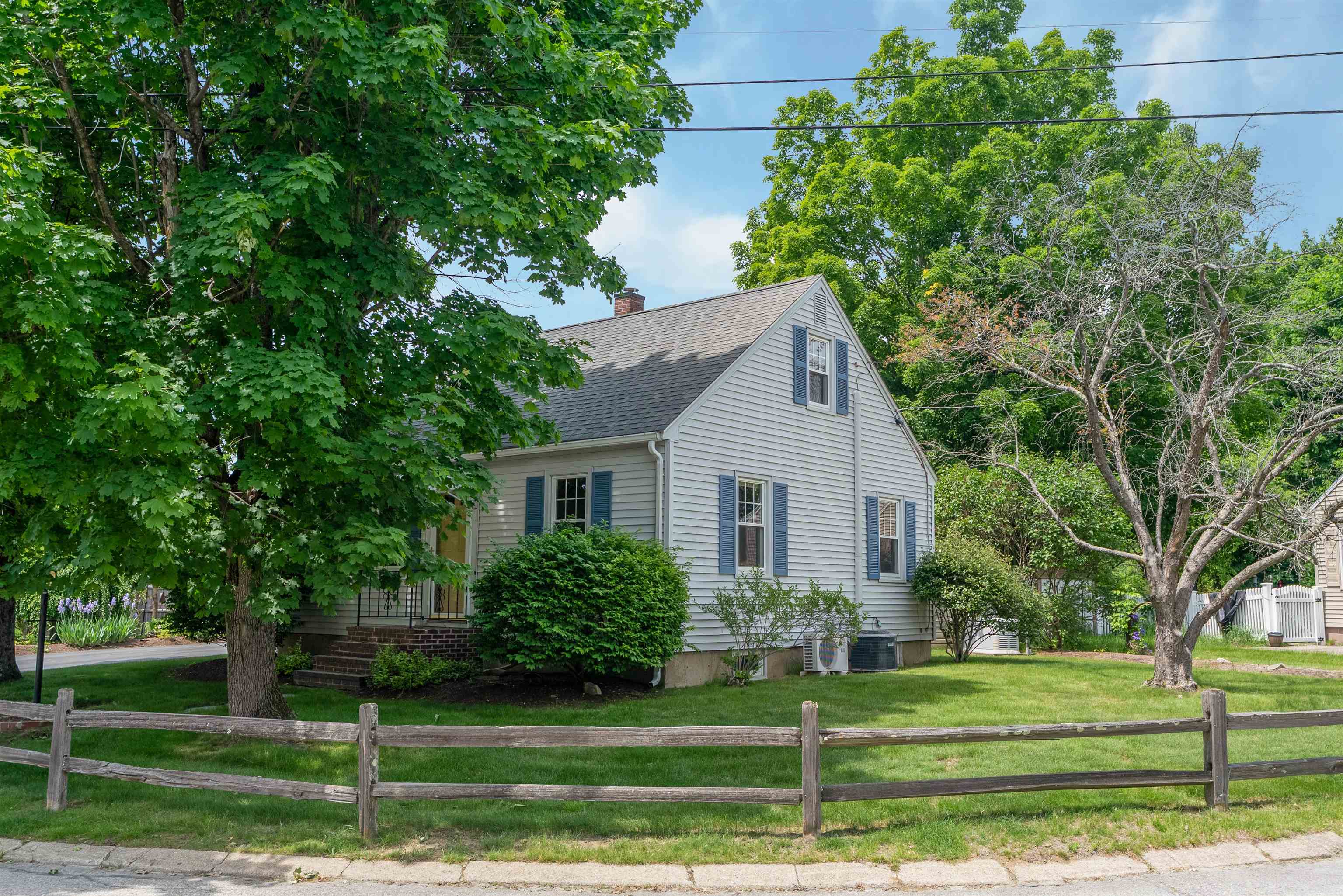 2 Elmview Circle