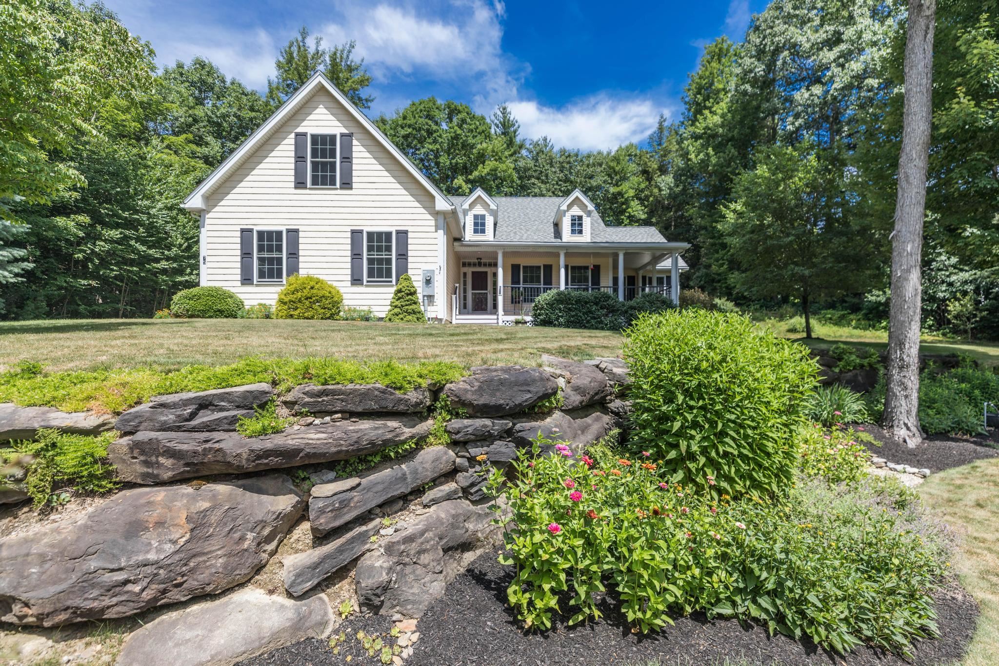75 Olde Bridge Lane