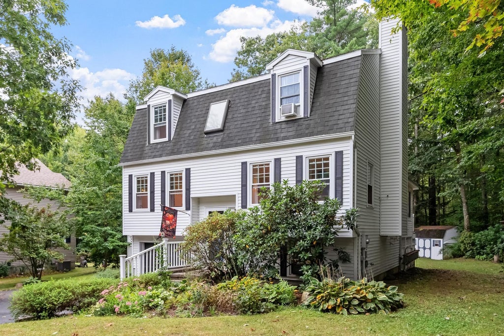 Photo of 20 Meetinghouse Road, Keene, NH 03431 (MLS # 5110517)