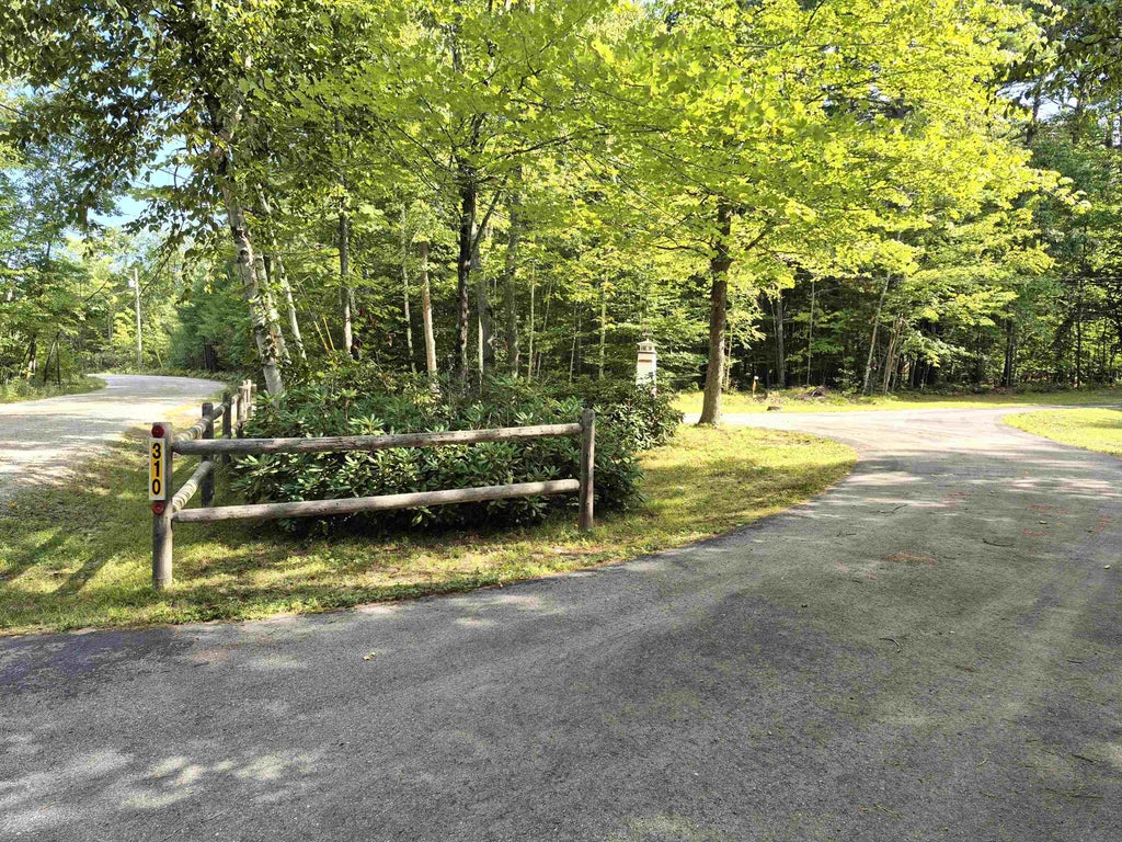 Photo of 310 Robinhood Road, Wakefield, NH 03830 (MLS # 5106989)