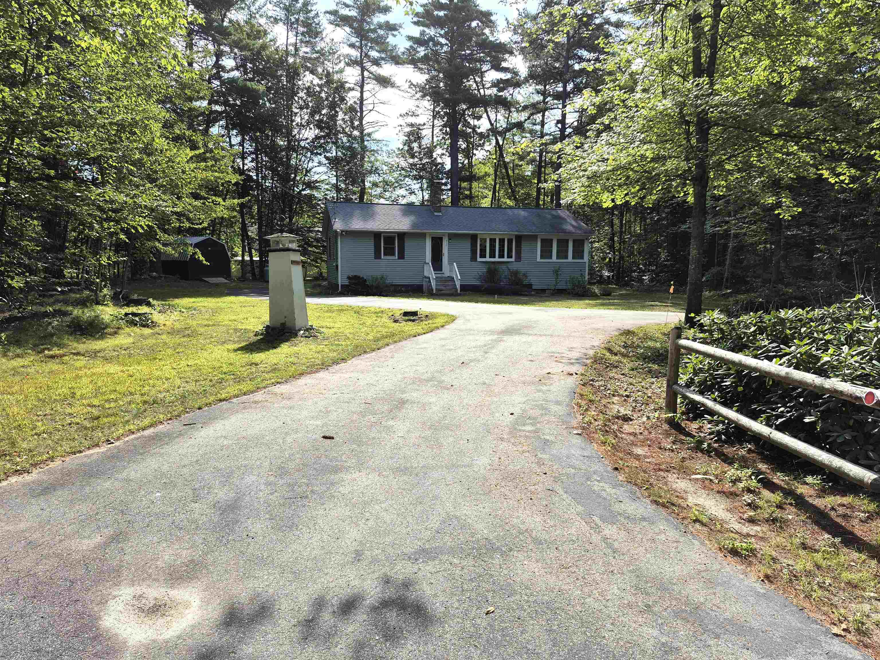 310 Robinhood Road