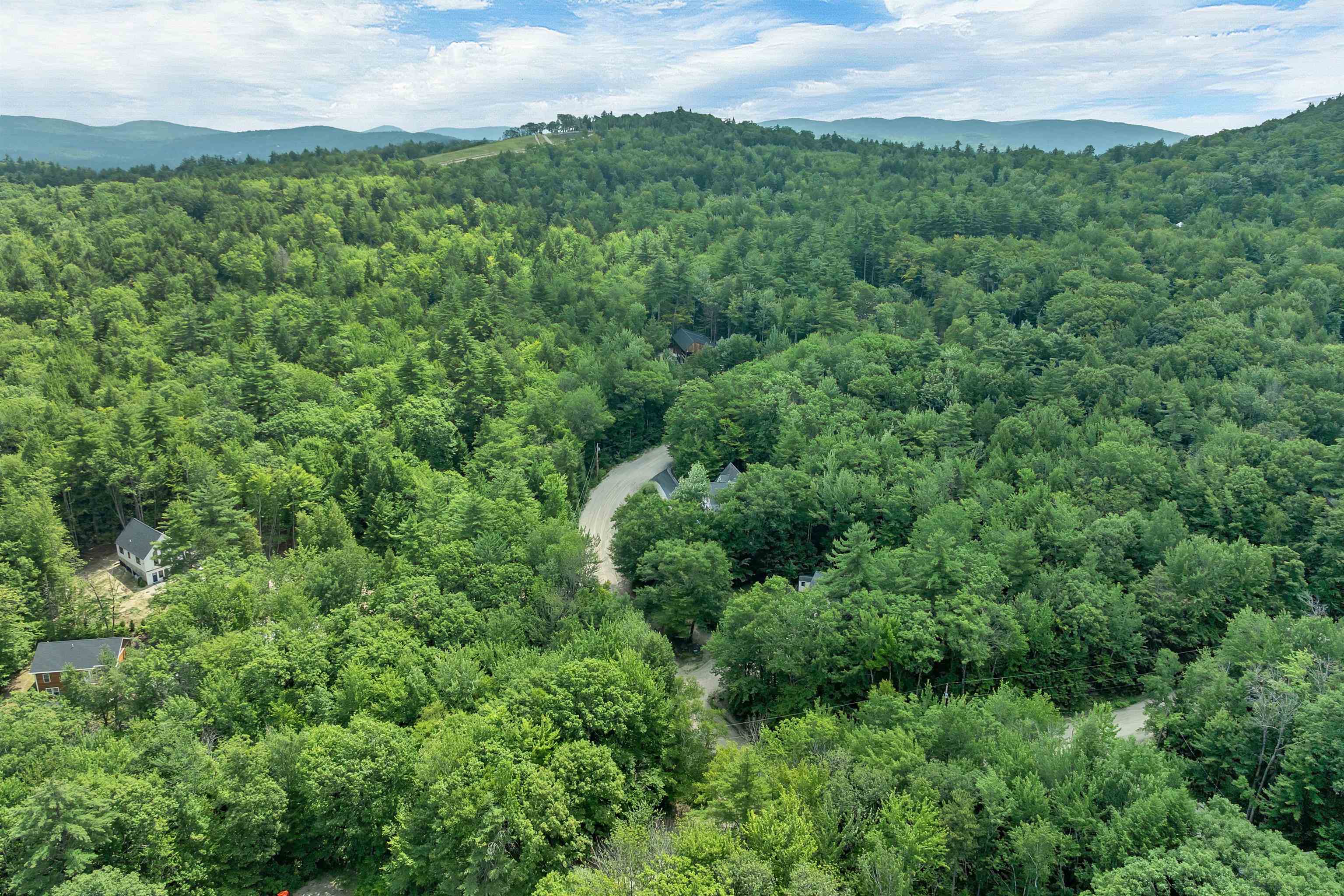 14 Landsdown Lane