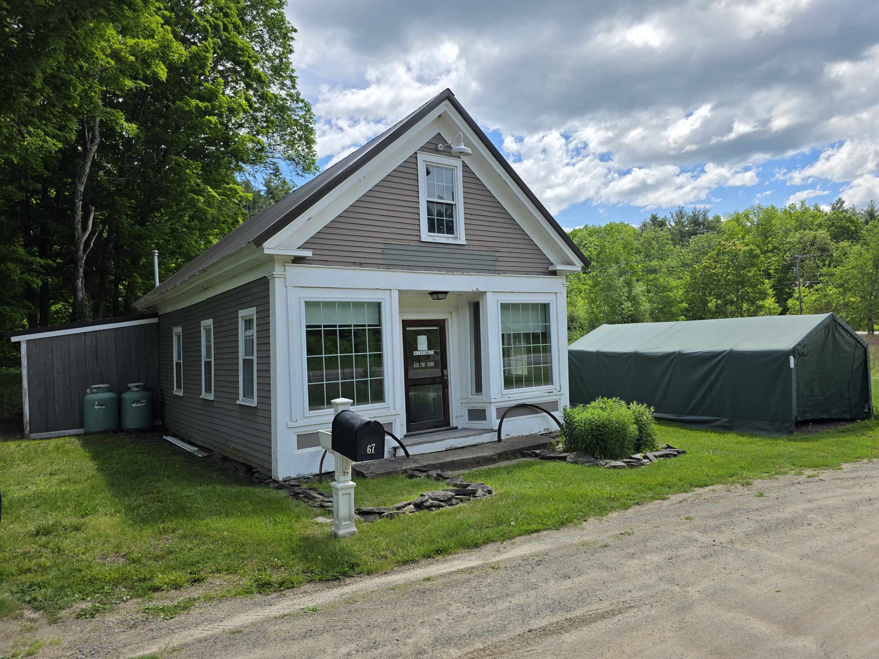 67 Demeritt Avenue