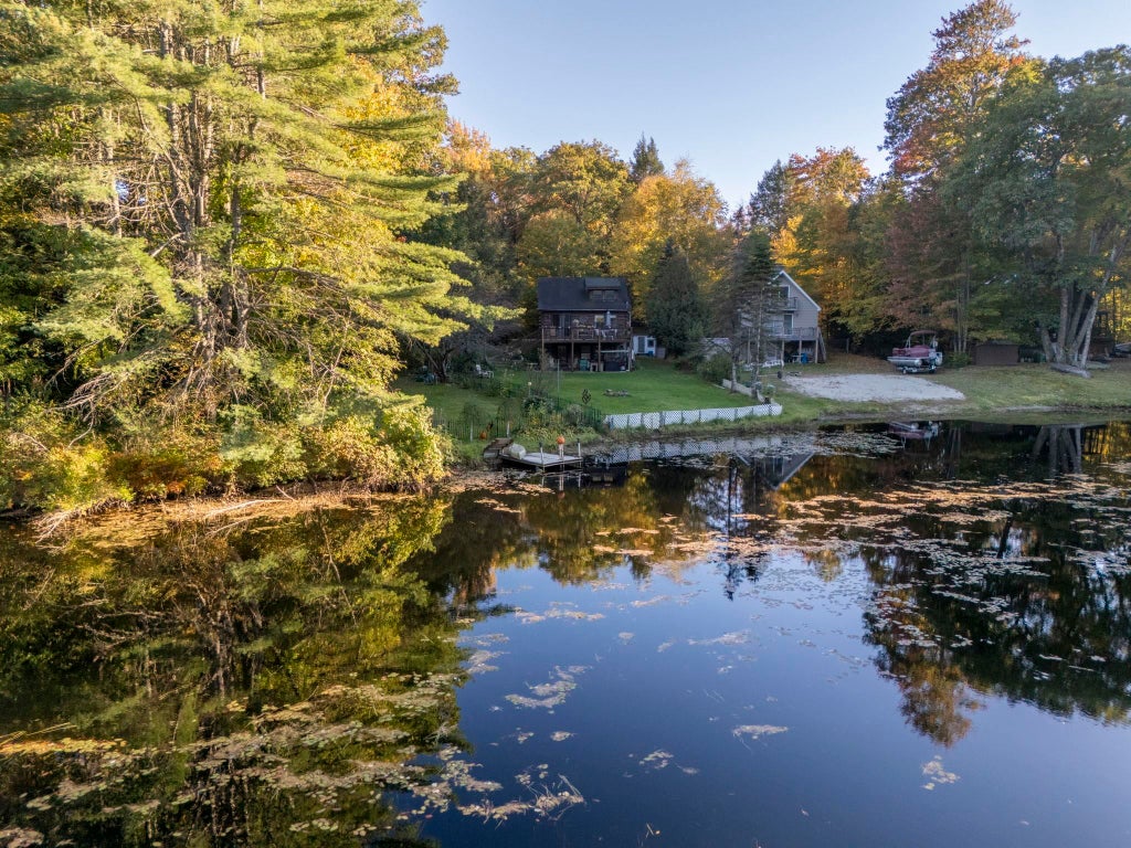 Photo of 14 Emerald Drive, Hillsborough, NH 03244 (MLS # 5113419)