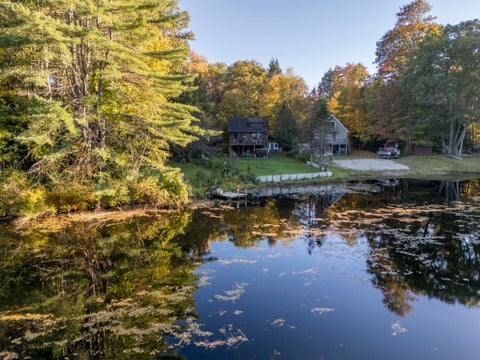 Photo of 14 Emerald Drive, Hillsborough, NH 03244 (MLS # 5113419)