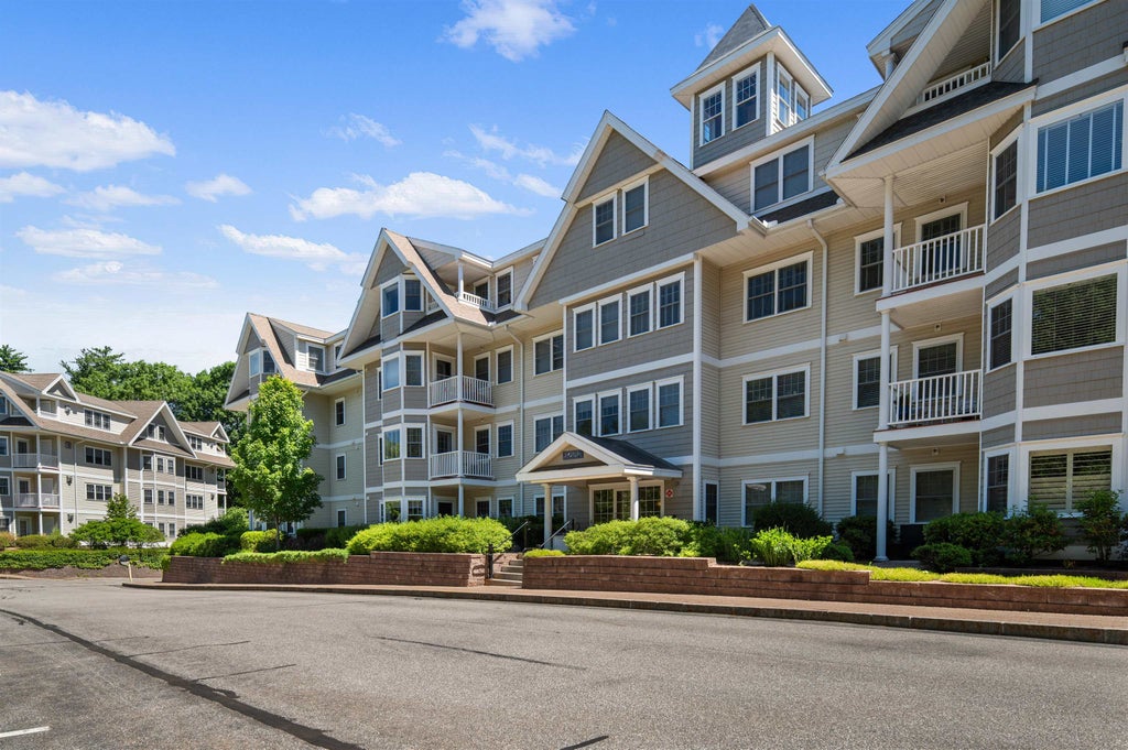 Photo of 4 Sterling Hill Lane #417, Exeter, NH 03833 (MLS # 5094994)