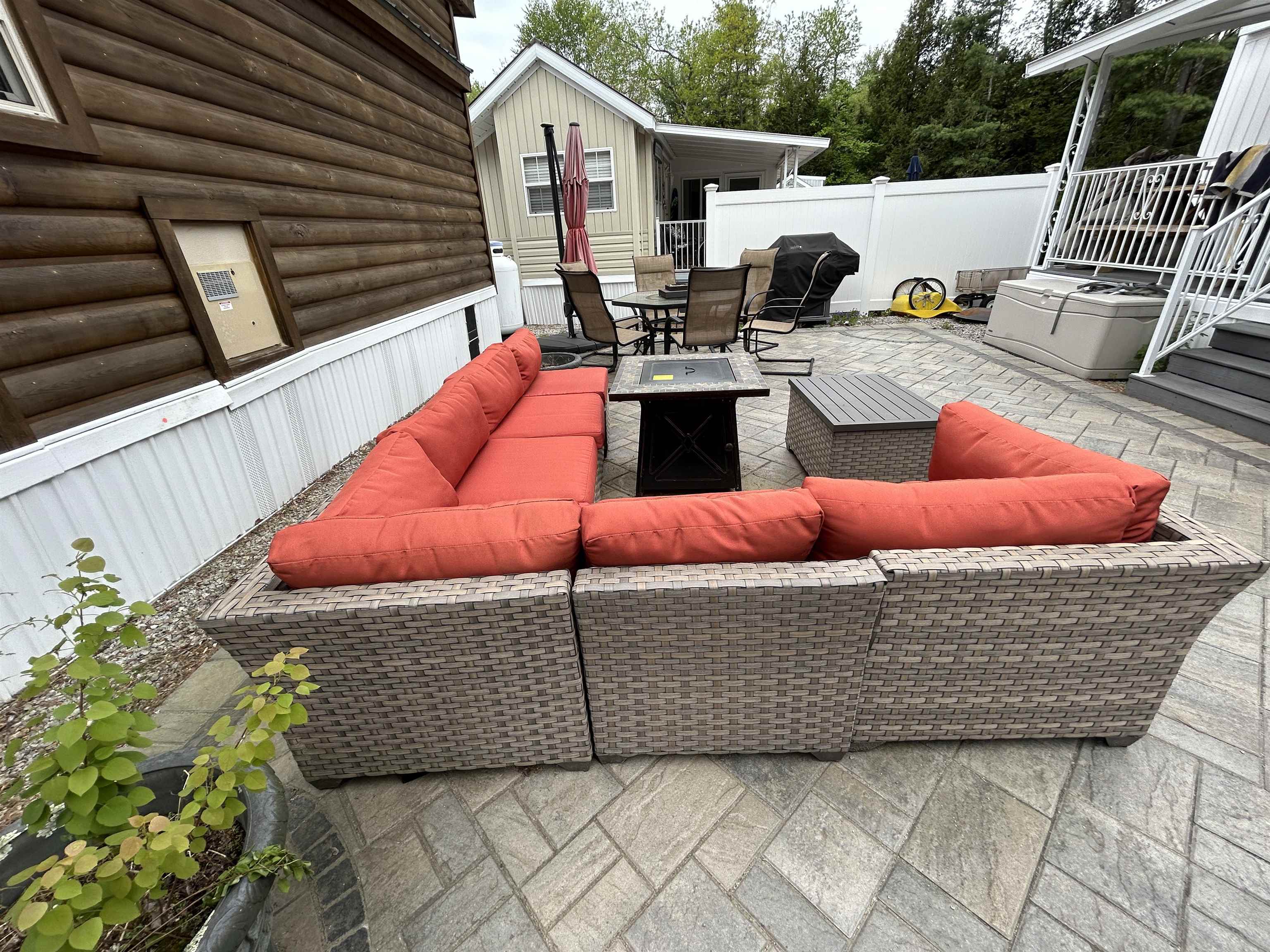 81 Wulamat Road 32
