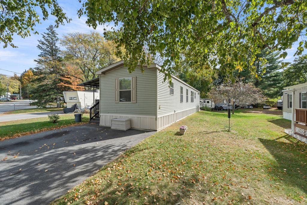 27 Hayes Park