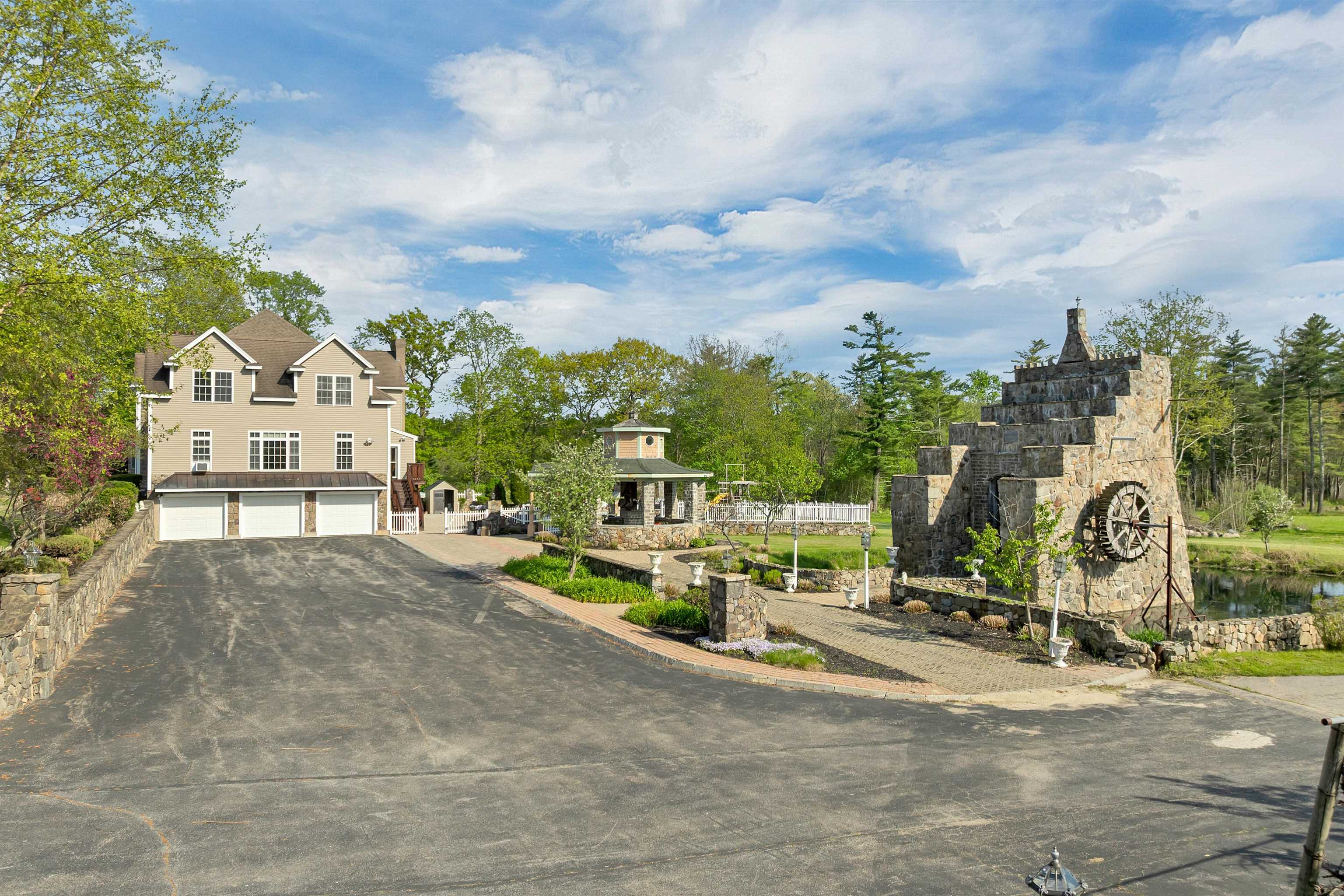 60 Brown Road