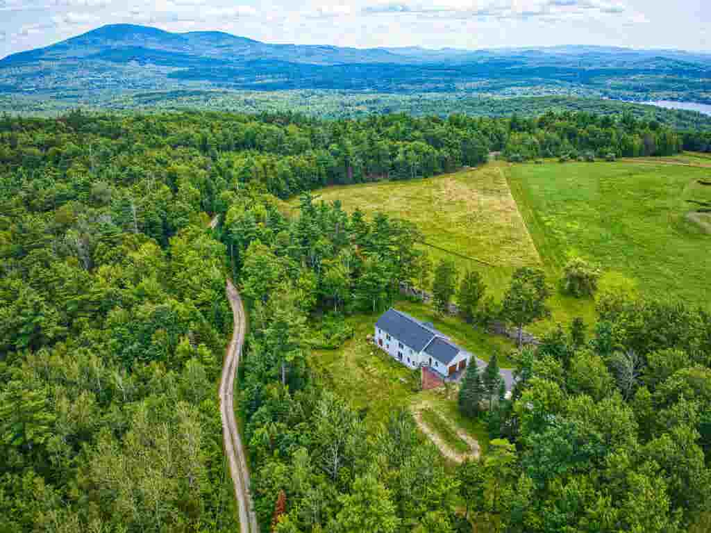 Photo of 1 Messer Road, Wilmot, NH 03287 (MLS # 5105077)