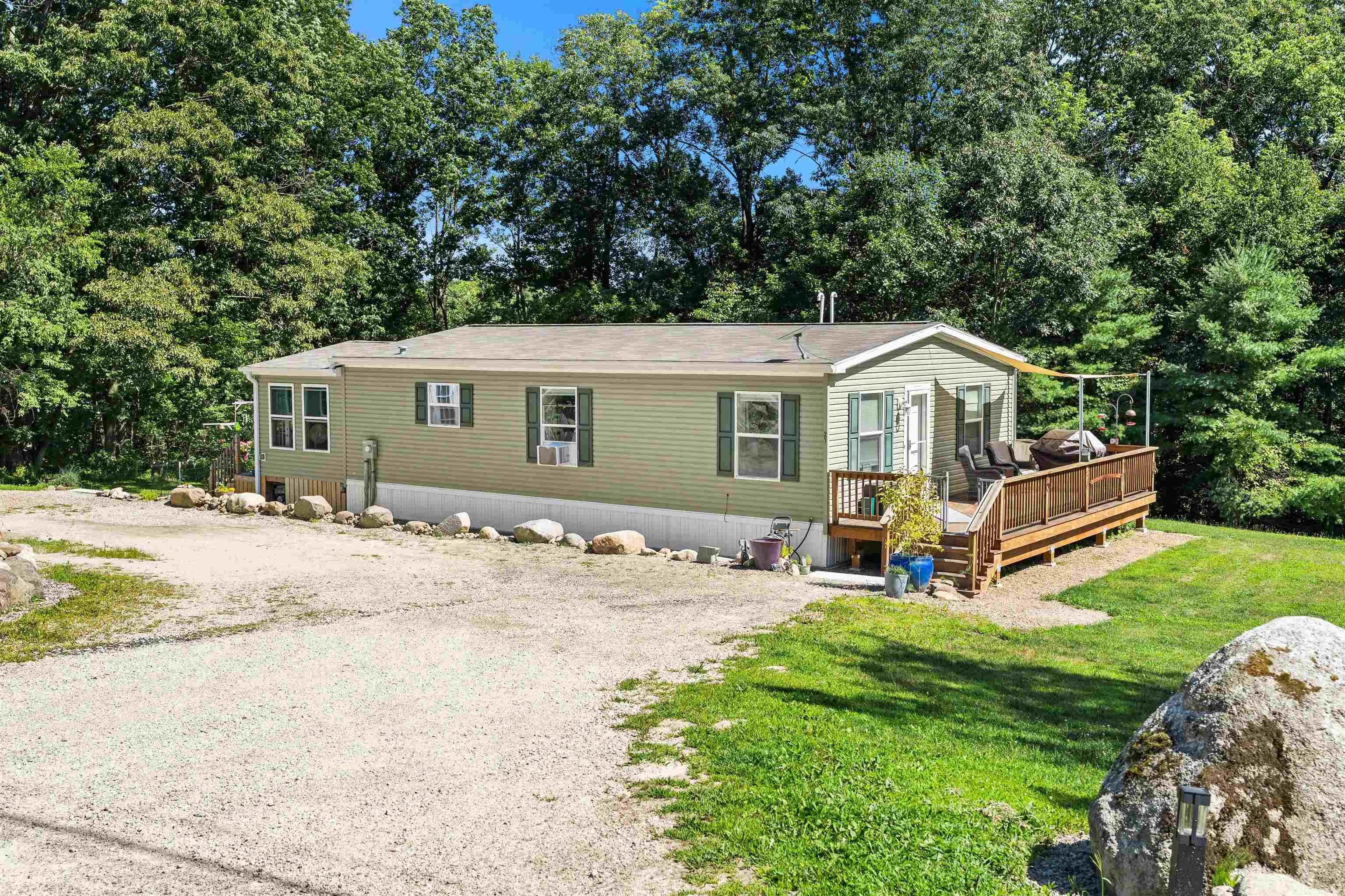 27 Orchard Hill Road
