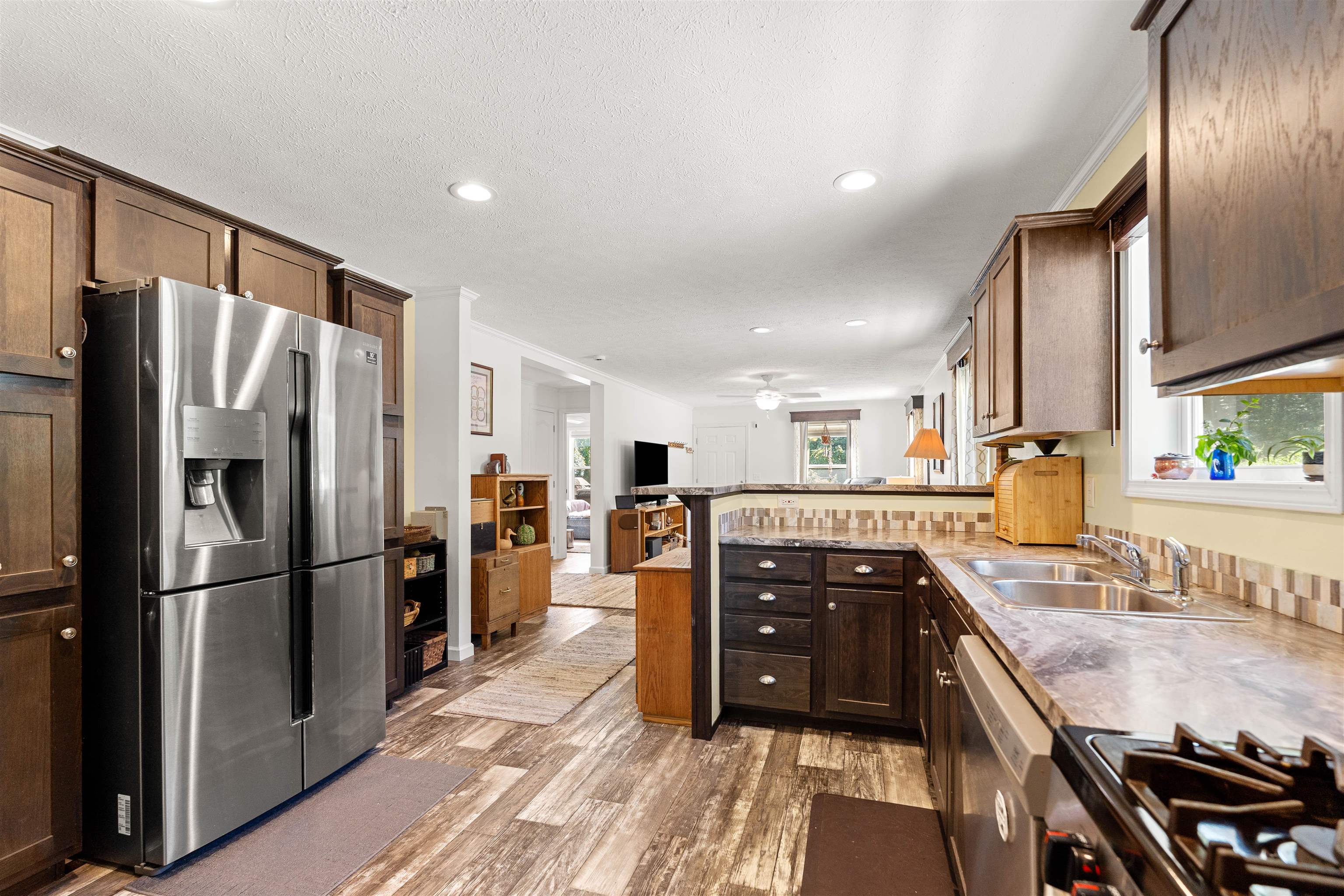 27 Orchard Hill Road
