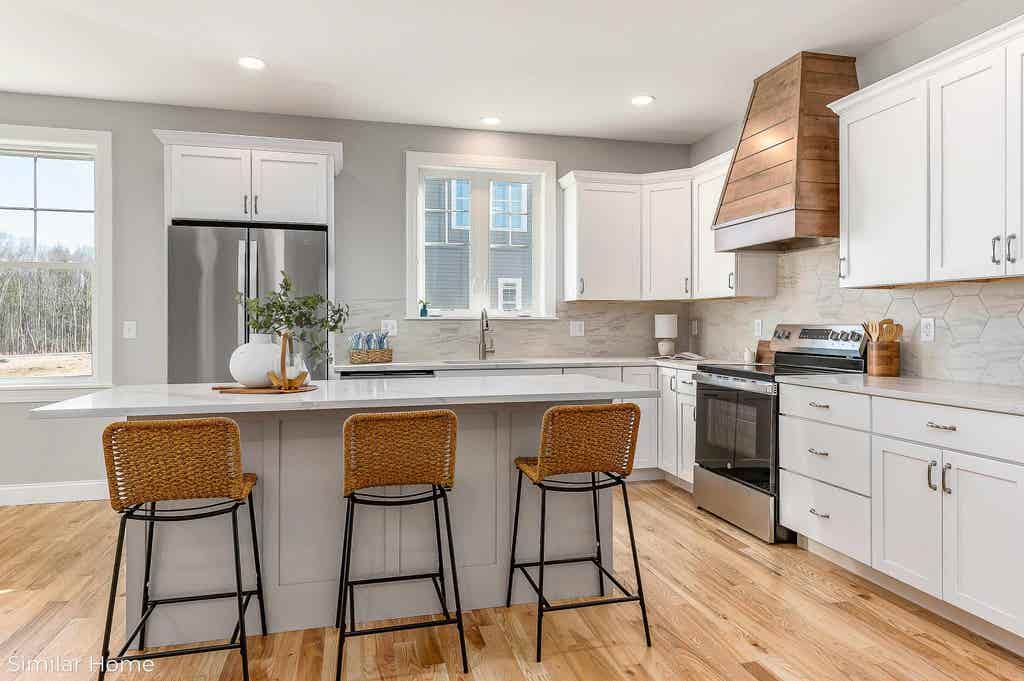 Photo of 6 Winni Farm Road, Gilford, NH 03249 (MLS # 5103939)