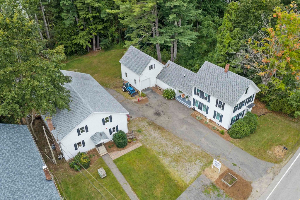 Photo of 14 Church Street, Kingston, NH 03848 (MLS # 5108246)