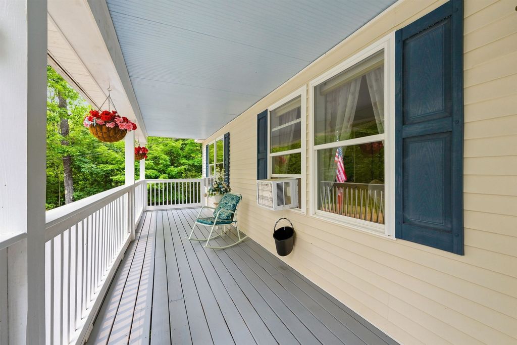 Photo of 25 Dow Lane, Barnstead, NH 03225 (MLS # 5101029)