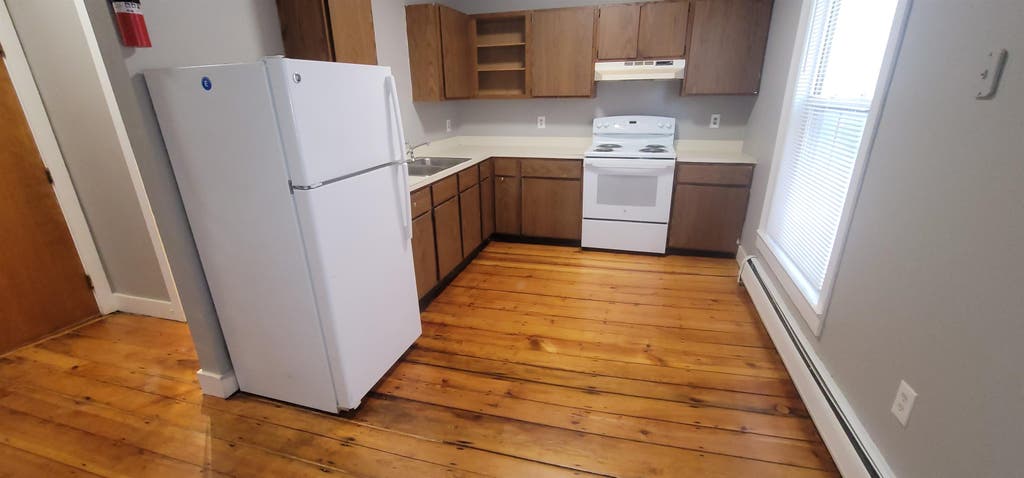 Photo of 10 Depot Street #7, Hinsdale, NH 03451 (MLS # 5094485)
