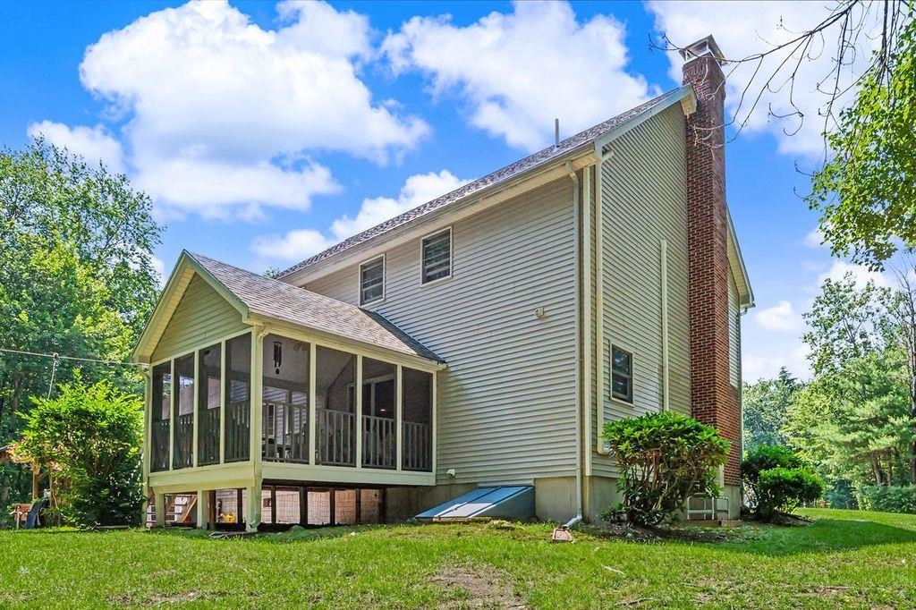 33 Colleen Drive
