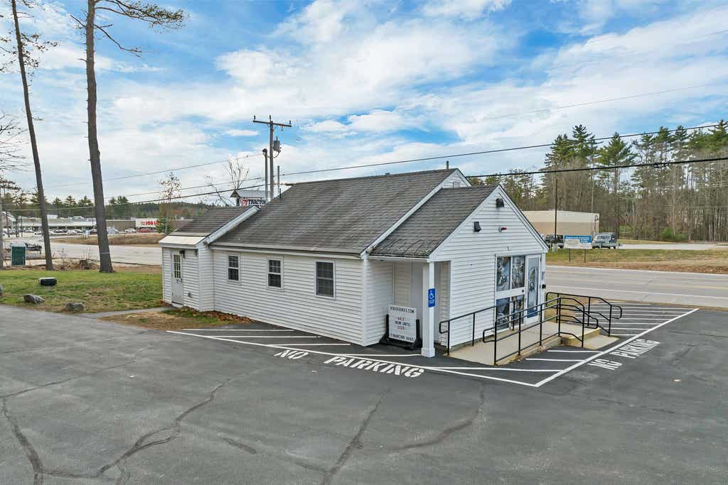 Photo of 930 Route 16 Hwy, Ossipee, NH 03864 (MLS # 5084186)