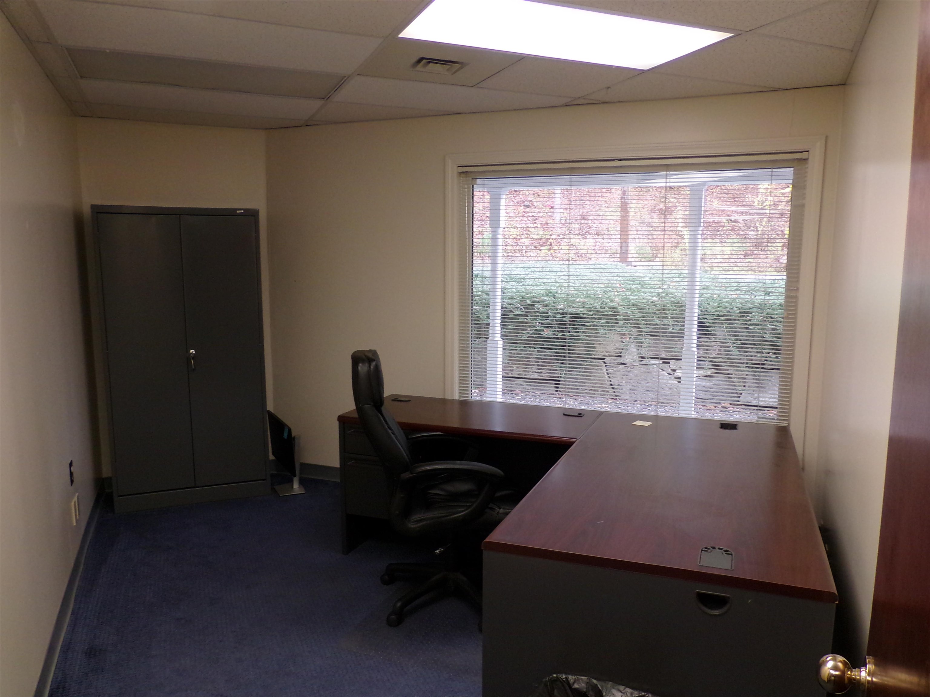 401 Gilford Avenue 206 - Photo 4