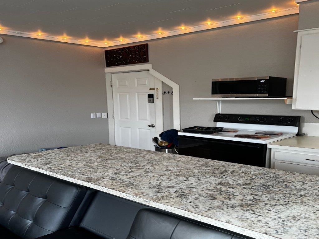 552 White Mountain Highway